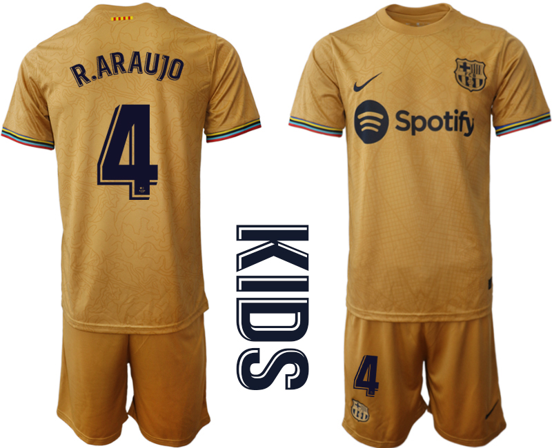 Kinder FC Barcelona 22-23 Auswärtstrikot Goldene Grundfarbe Kurzarm + Kurze Hosen R.ARAUJO 4